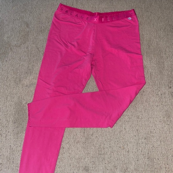 Savage X Fenty Pants - Savage X Fenty Cotton Hot Pink Leggings - medium     D